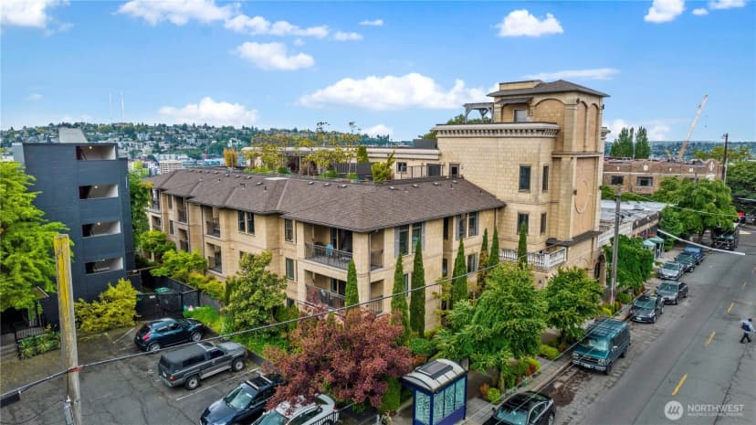 Property photo for 745 Bellevue Avenue E #206, Seattle photo 37