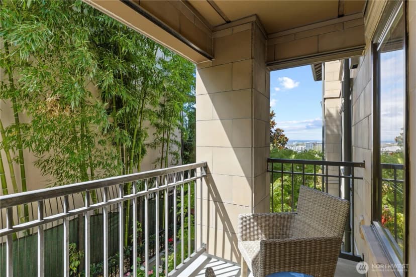 Property photo for 745 Bellevue Avenue E #206, Seattle photo 24