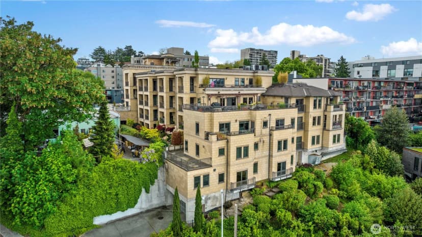 Property photo for 745 Bellevue Avenue E #206, Seattle photo 36