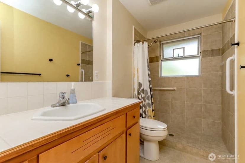 Property photo for 31226 6th Avenue S, Federal Way photo 17