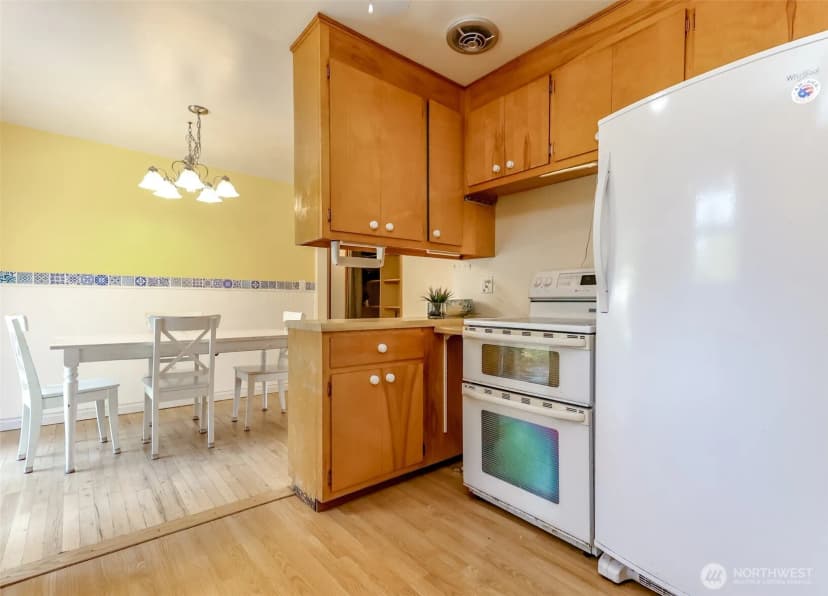 Property photo for 31226 6th Avenue S, Federal Way photo 9