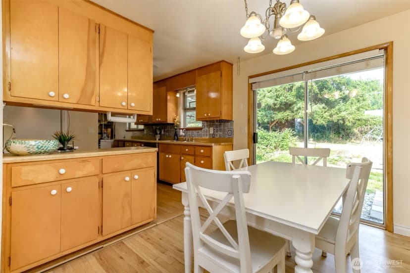 Property photo for 31226 6th Avenue S, Federal Way photo 7