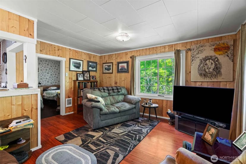 Property photo for 10345 Seabeck Highway Nw, Bremerton photo 8