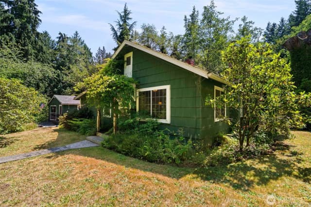 Property photo for 10345 Seabeck Highway Nw, Bremerton photo 2