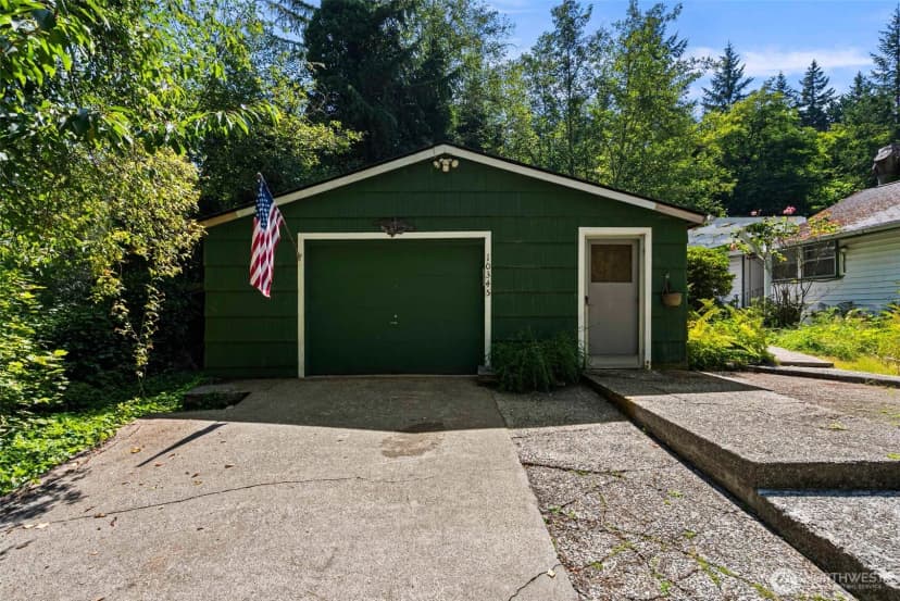 Property photo for 10345 Seabeck Highway Nw, Bremerton photo 3