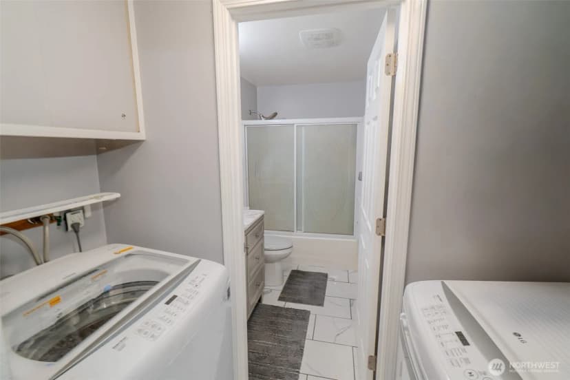 Property photo for 10609 Se 232nd Street, Kent photo 14