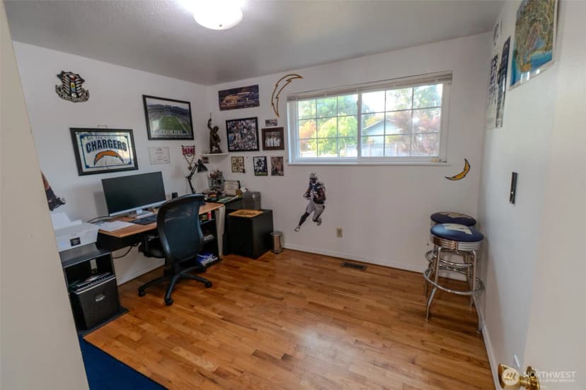 Property photo for 10609 Se 232nd Street, Kent photo 12