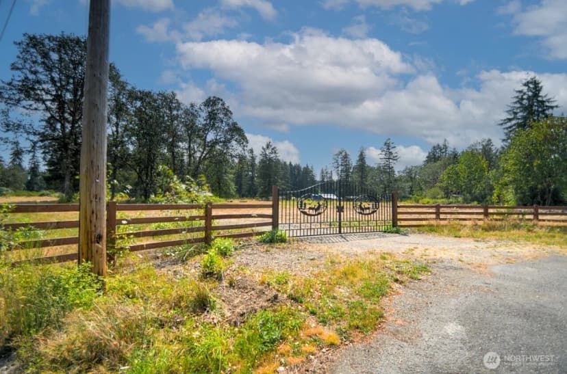 Property photo for 8347 128th Court Se, Tenino photo 18