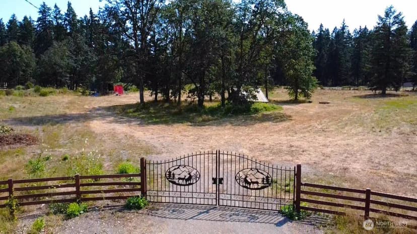 Property photo for 8347 128th Court Se, Tenino