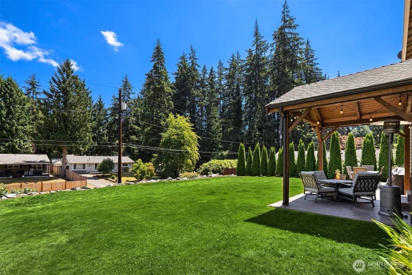 Property photo for 26 Meadow Place Se, Everett photo 32