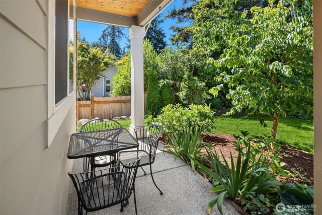 Property photo for 26 Meadow Place Se, Everett