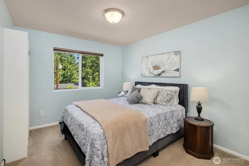 Property photo for 26 Meadow Place Se, Everett photo 29