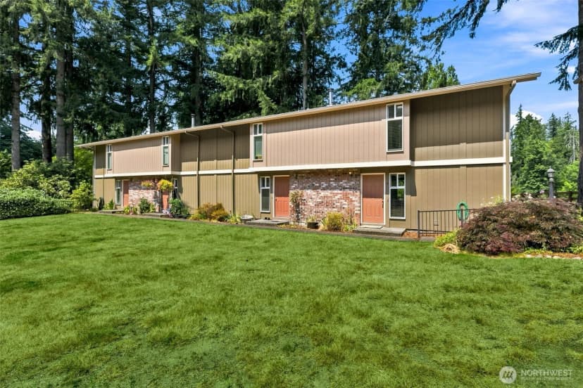 Property photo for 7403 Fairview Road Sw #5, Olympia photo 2