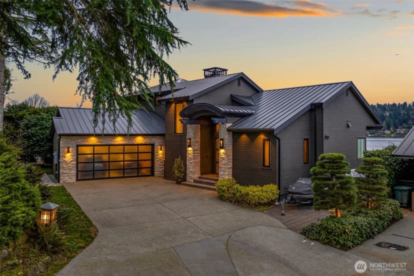 Property photo for 5629 Pleasure Point Lane Se, Bellevue