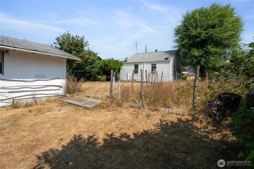 Property photo for 16639 35th Avenue S, Sea Tac photo 28