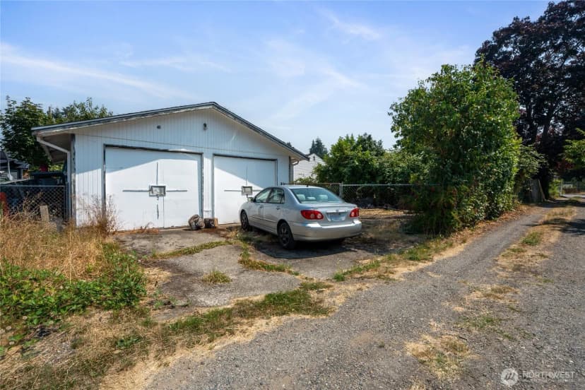 Property photo for 16639 35th Avenue S, Sea Tac photo 29
