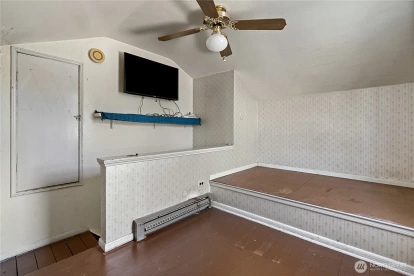 Property photo for 16639 35th Avenue S, Sea Tac photo 21