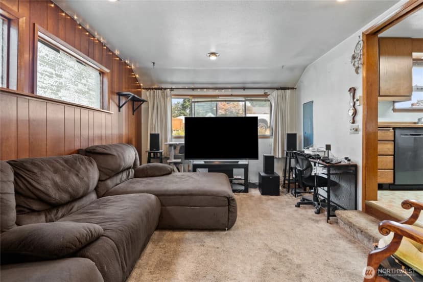 Property photo for 16639 35th Avenue S, Sea Tac photo 10