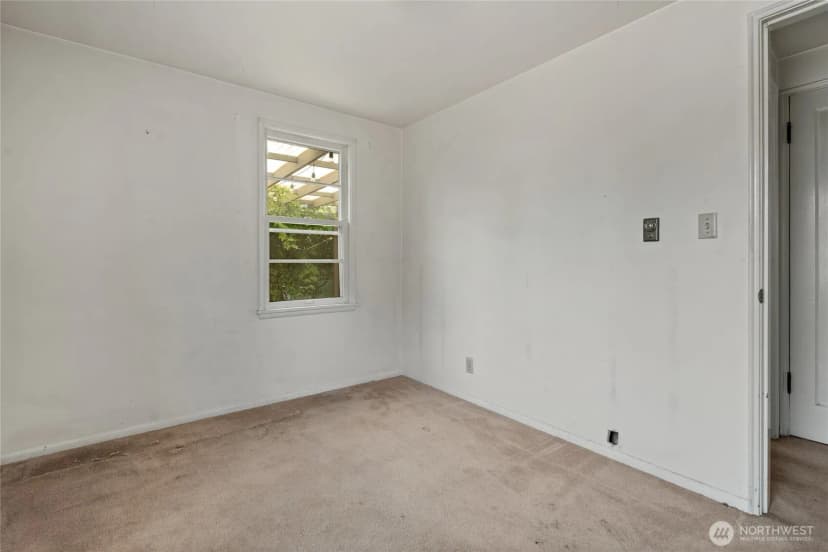 Property photo for 16639 35th Avenue S, Sea Tac photo 16