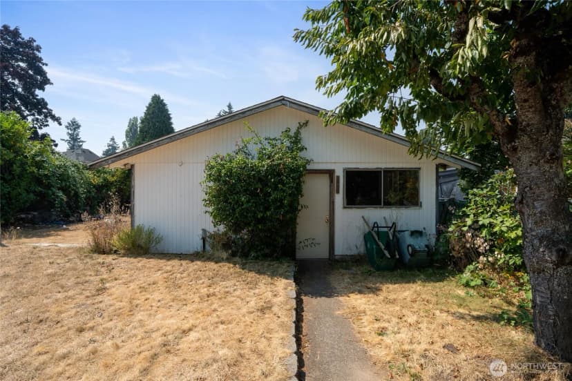Property photo for 16639 35th Avenue S, Sea Tac photo 24
