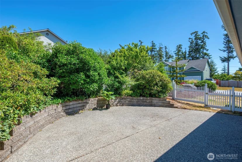 Property photo for 2175 Sw Rock Rose Drive, Oak Harbor photo 39