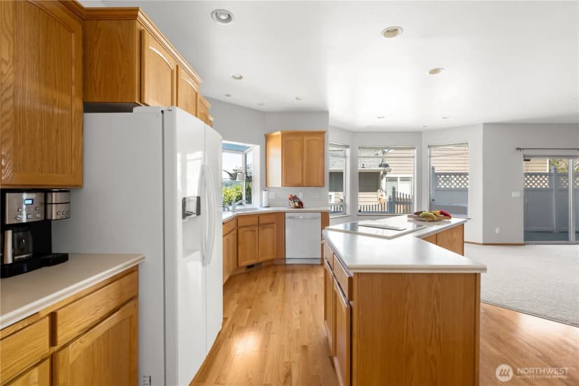 Property photo for 2175 Sw Rock Rose Drive, Oak Harbor photo 13