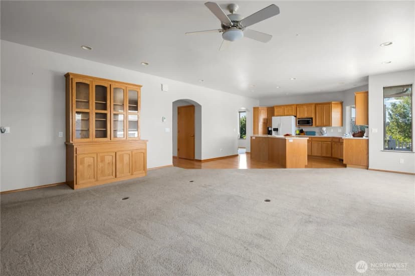 Property photo for 2175 Sw Rock Rose Drive, Oak Harbor photo 17