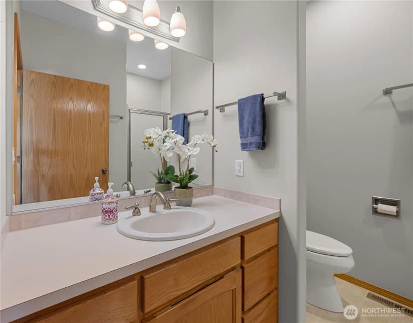 Property photo for 2175 Sw Rock Rose Drive, Oak Harbor photo 31