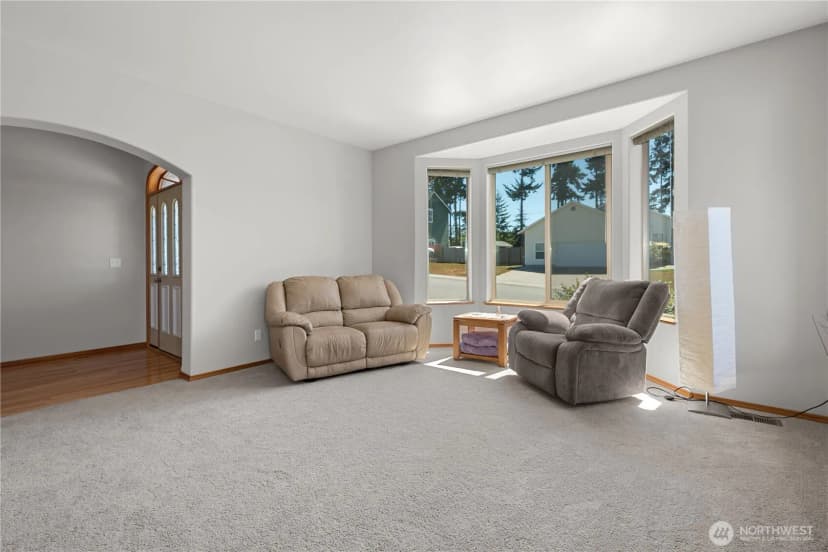 Property photo for 2175 Sw Rock Rose Drive, Oak Harbor photo 8