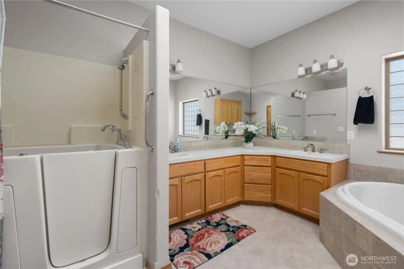 Property photo for 2175 Sw Rock Rose Drive, Oak Harbor photo 27