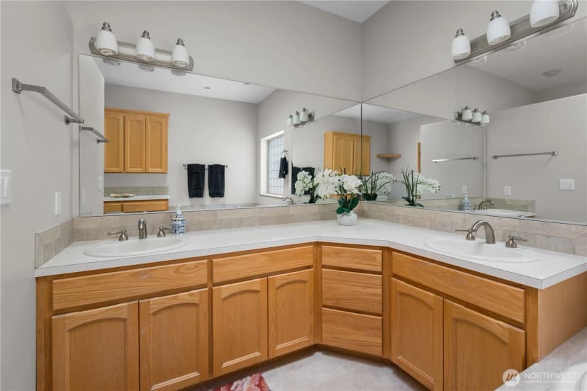 Property photo for 2175 Sw Rock Rose Drive, Oak Harbor photo 26