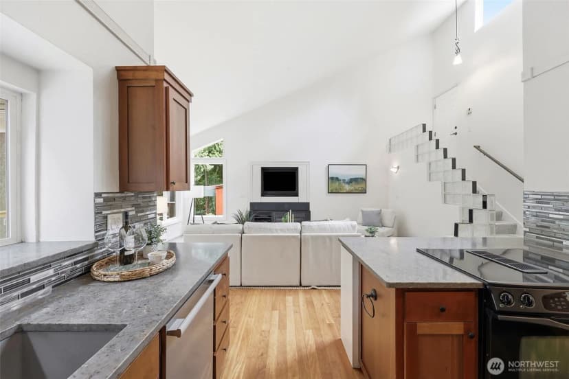 Property photo for 1827 218th Place Ne, Sammamish photo 17