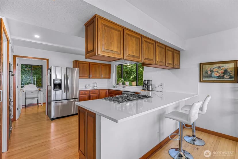 Property photo for 4210 Brant Circle, Anacortes photo 9