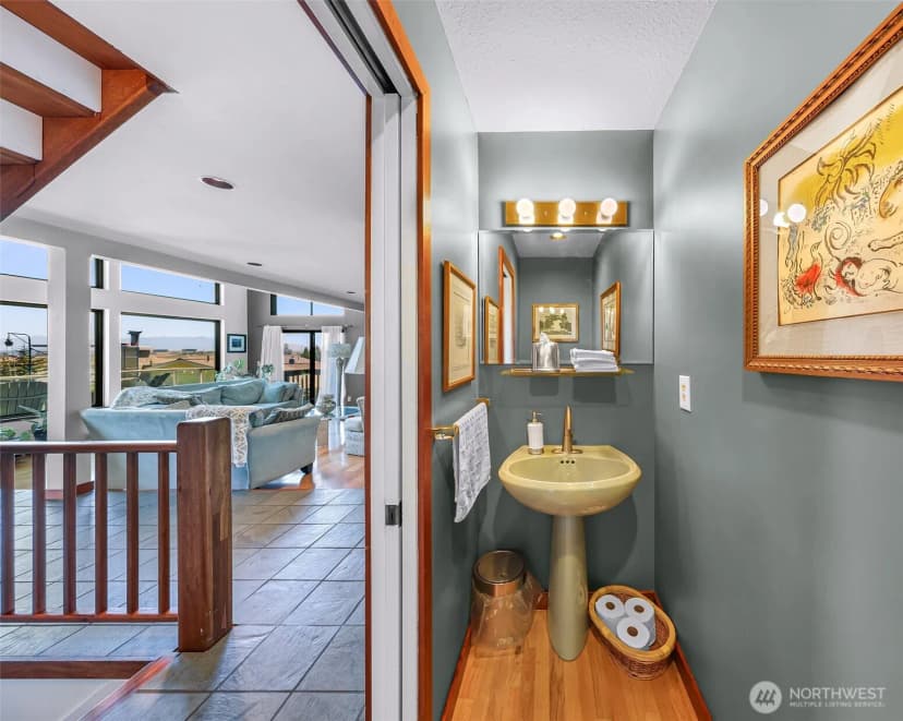 Property photo for 4210 Brant Circle, Anacortes photo 13