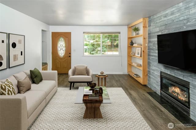 Property photo for 309 Highway 162 E, South Prairie photo 5