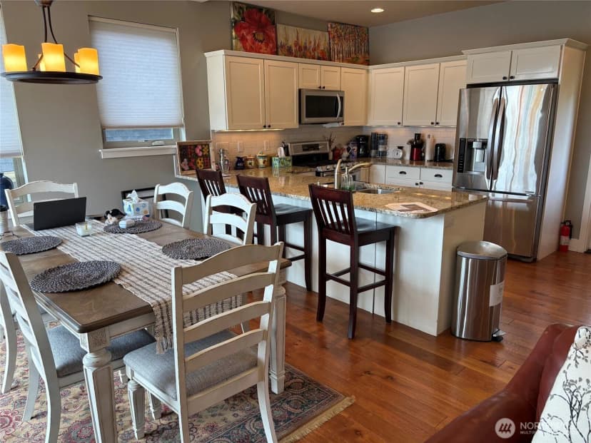 Property photo for 3336 Stonecrop Way, Bellingham photo 12