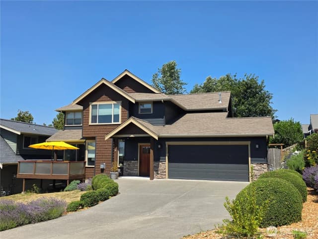 Property photo for 3336 Stonecrop Way, Bellingham