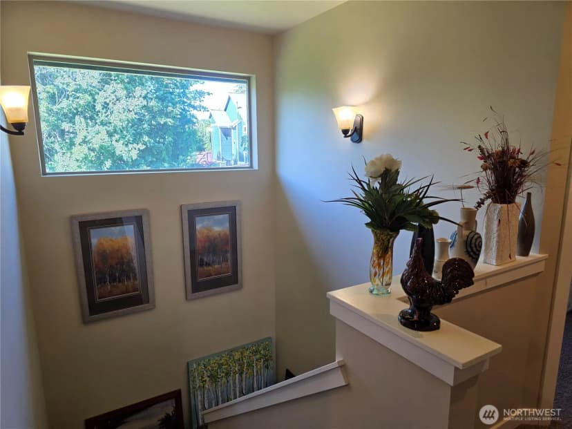 Property photo for 3336 Stonecrop Way, Bellingham photo 19