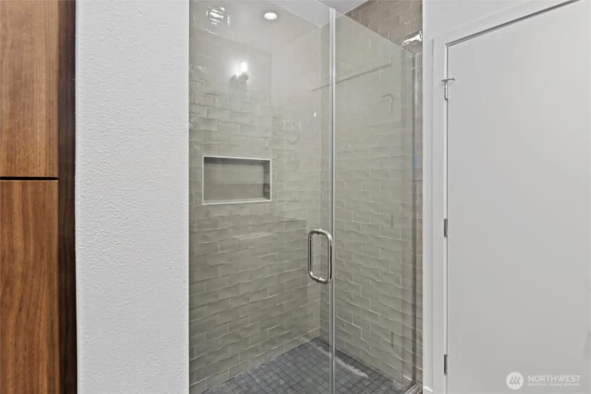 Property photo for 2249 Minor Ave E, Seattle photo 20