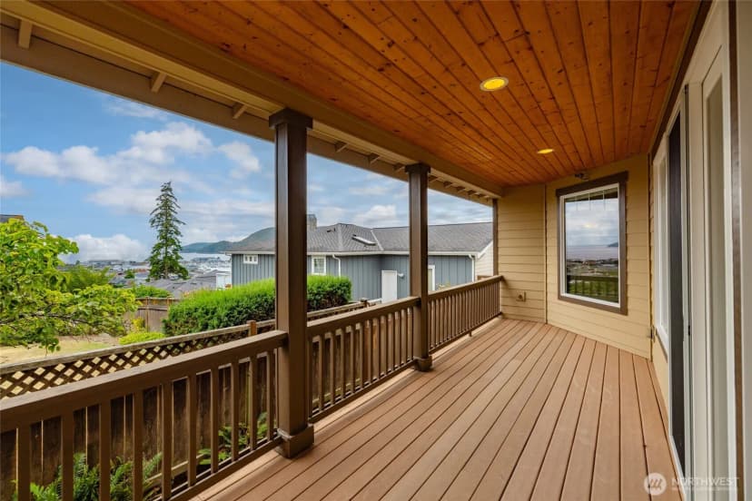 Property photo for 5214 Maritime Court, Anacortes photo 8