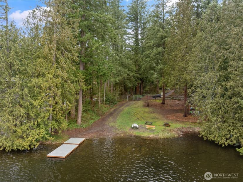 Property photo for 3866 E Ames Lake Drive Ne, Redmond photo 14