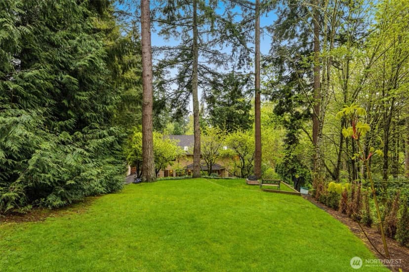 Property photo for 18316 Ne 133rd Street, Redmond photo 31