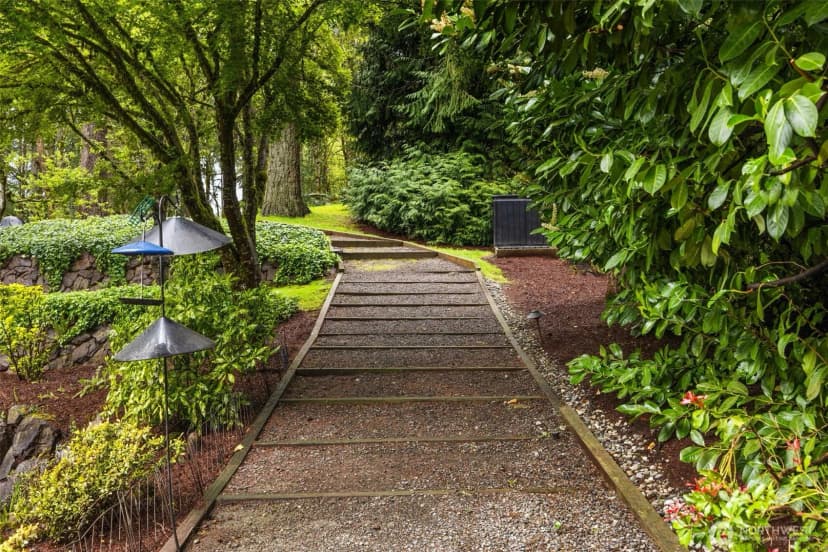 Property photo for 18316 Ne 133rd Street, Redmond photo 30