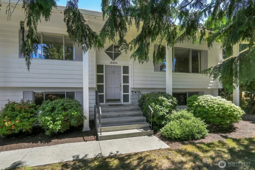 Property photo for 18509 43rd Place W, Lynnwood photo 31