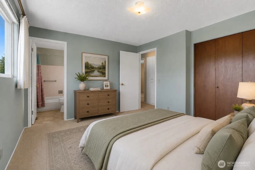 Property photo for 18509 43rd Place W, Lynnwood photo 11
