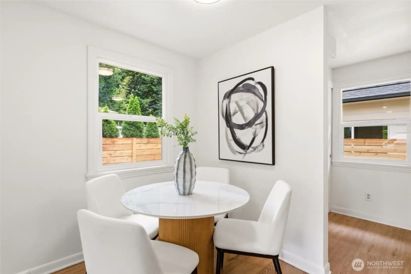 Property photo for 9723 Evanston Avenue N, Seattle photo 8