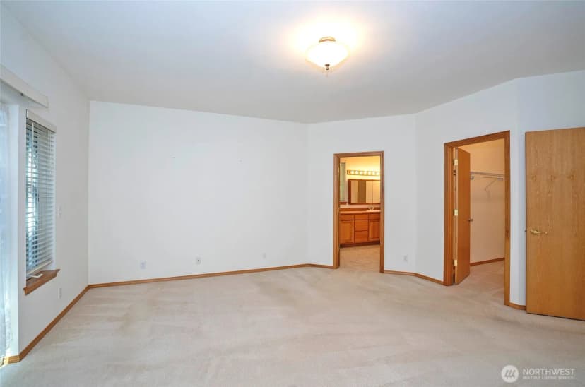 Property photo for 8058 Se Halfmoon Lane, Port Orchard photo 17