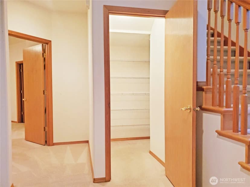 Property photo for 8058 Se Halfmoon Lane, Port Orchard photo 9