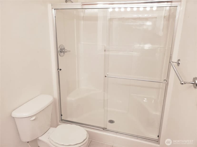 Property photo for 8058 Se Halfmoon Lane, Port Orchard photo 27