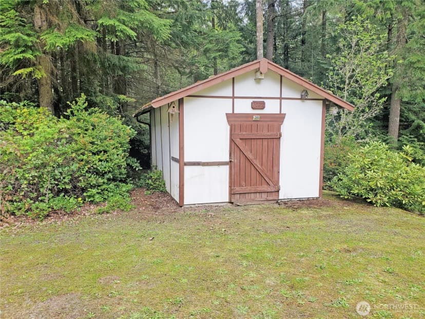 Property photo for 8058 Se Halfmoon Lane, Port Orchard photo 33